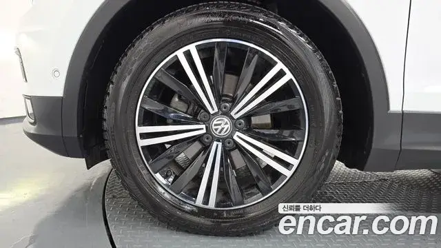 Volkswagen Tiguan, 2018