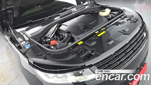 Land Rover Range Rover Sport, 2025