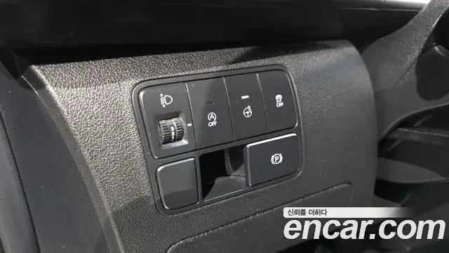 Hyundai Staria, 2022