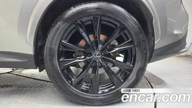 Lexus NX450h+, 2024
