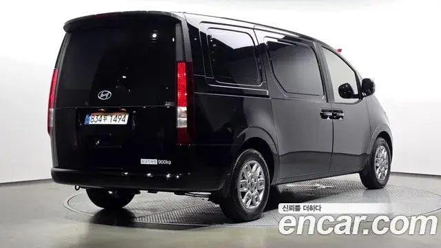 Hyundai Staria, 2026