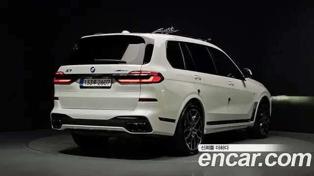 BMW X7, 2025