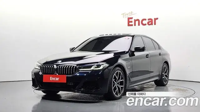 BMW 5 Series, 2023