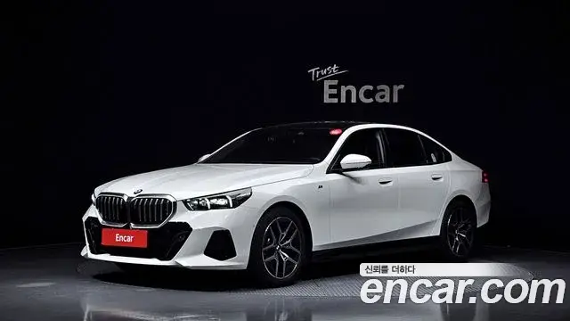 BMW 5 Series, 2025