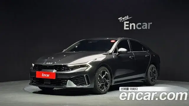 Kia K5, 2025