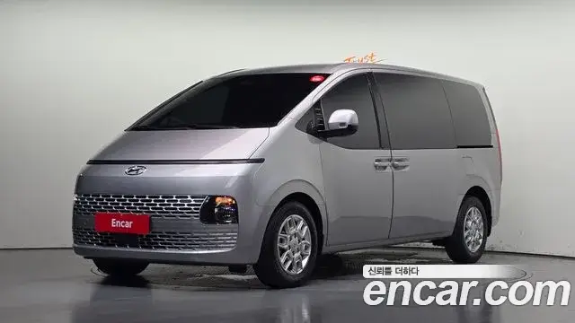 Hyundai Staria, 2022