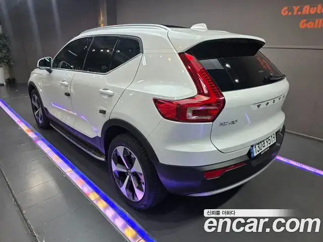 Volvo XC40, 2024