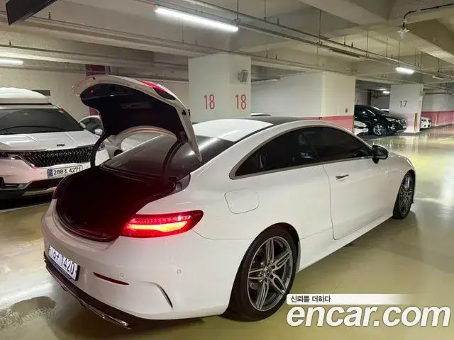 Mercedes-Benz E-Class, 2018