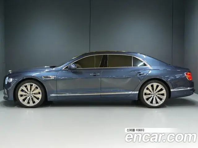 Bentley Flying Spur, 2021