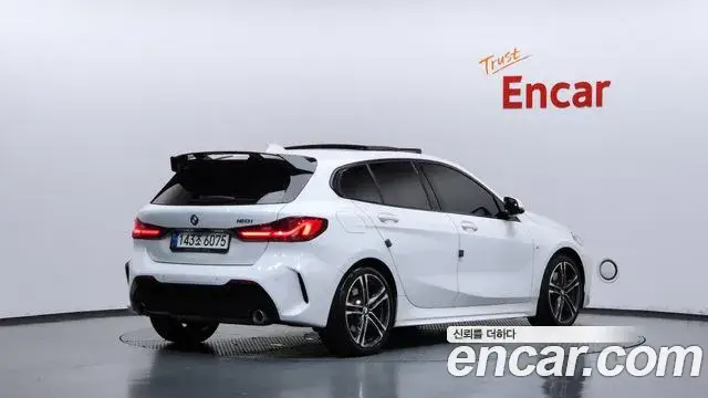 BMW 1 Series, 2021