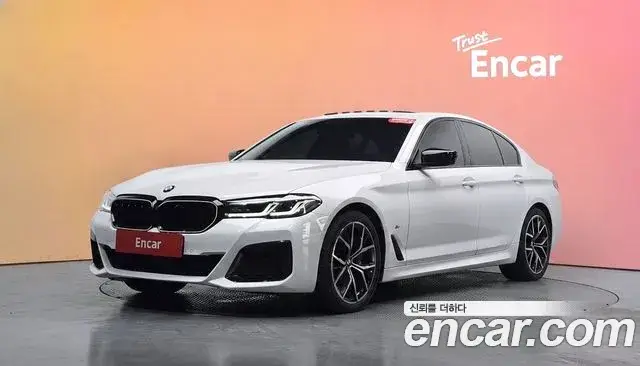 BMW 5 Series, 2022