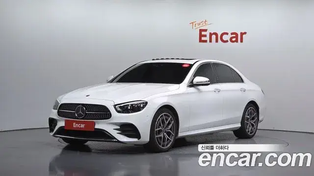 Mercedes-Benz E-Class, 2022