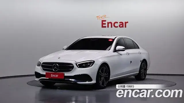 Mercedes-Benz E-Class, 2020