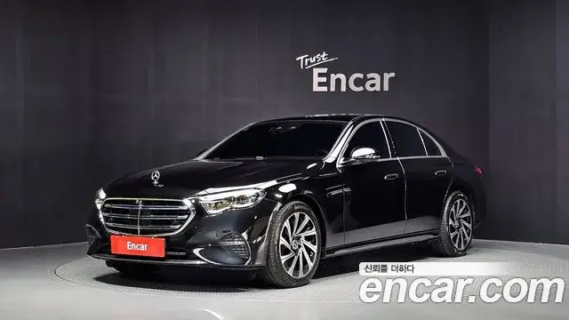 Mercedes-Benz E-Class, 2026