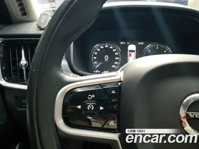 Volvo V90 Cross Country, 2018
