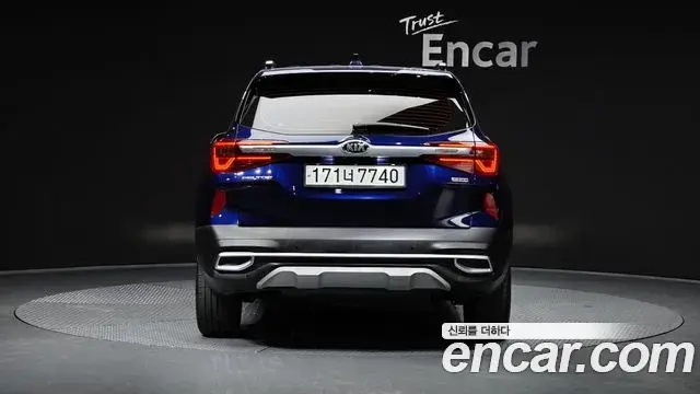 Kia Seltos 2019 — ფოტო 18/20