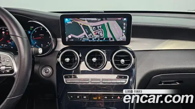 Mercedes-Benz GLC-Class 2020 — ფოტო 12/20