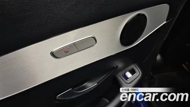 Mercedes-Benz GLC-Class 2020 — ფოტო 1/20