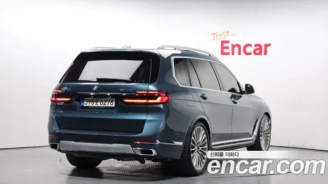 BMW X7 2023 — ფოტო 20/20
