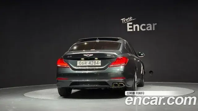 Genesis G70 2018 — Photo 7/20