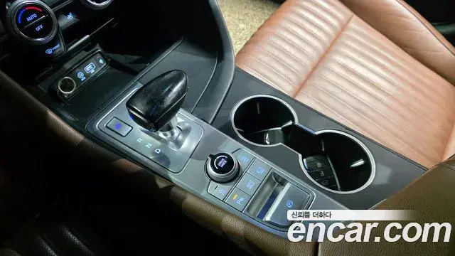 Genesis G70 2018 — Photo 8/20