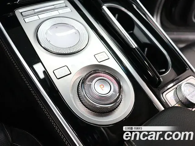 Genesis GV80 2021 — Şəkil 16/20