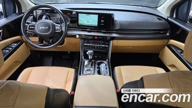 Kia Carnival 2021 — Фото 7/20