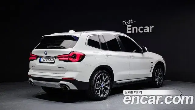 BMW X3 2021 — ფოტო 14/20