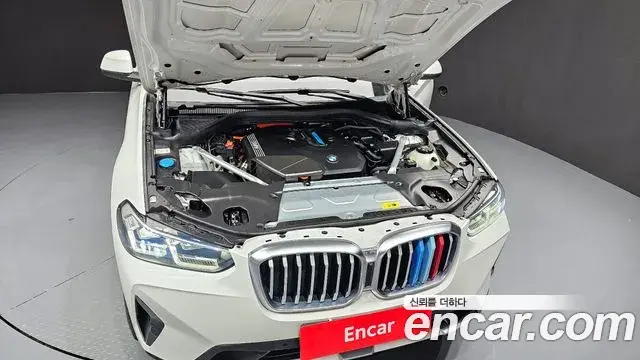 BMW X3 2021 — ფოტო 15/20