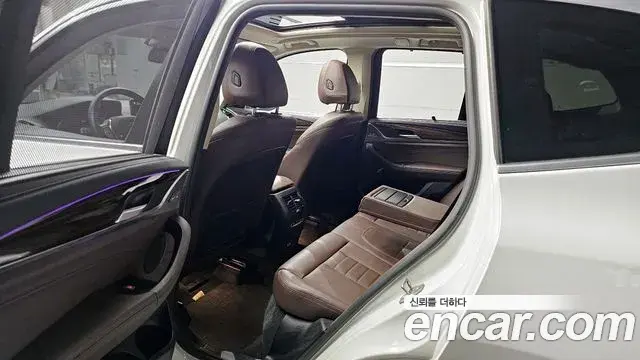 BMW X3 2021 — ფოტო 19/20