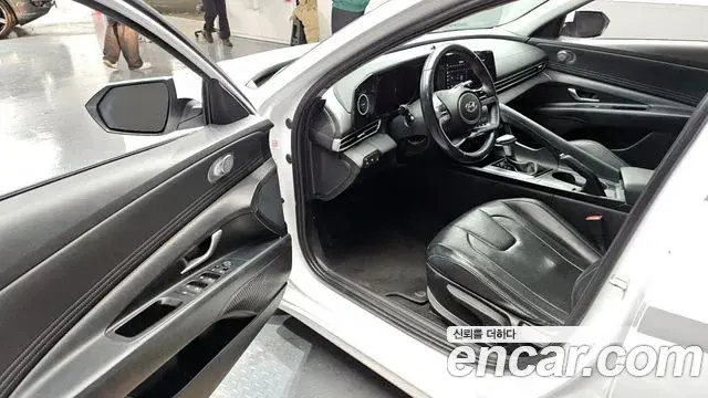 Hyundai The New Avante Hybrid 2022 — Şəkil 23/30