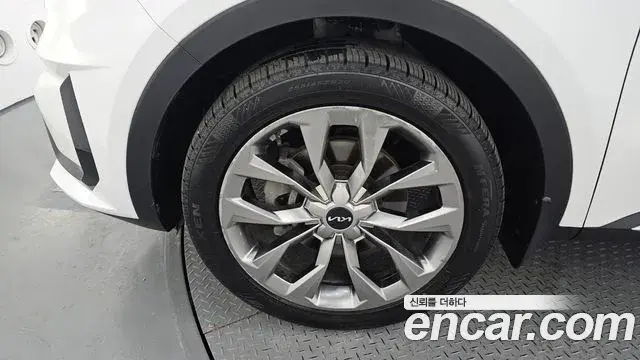 Kia Sorento 2021 — Şəkil 17/20