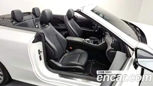 Mercedes-Benz E-Class 2021 — Фото 11/20