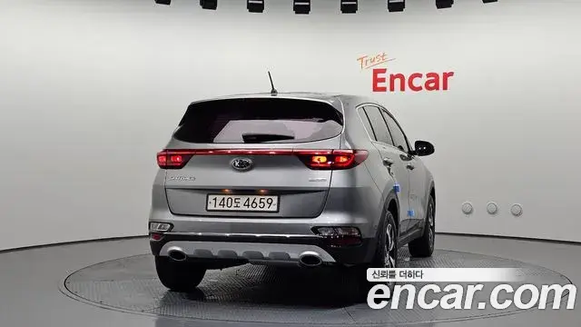Kia Sportage The Bold 2019 — ფოტო 2/20