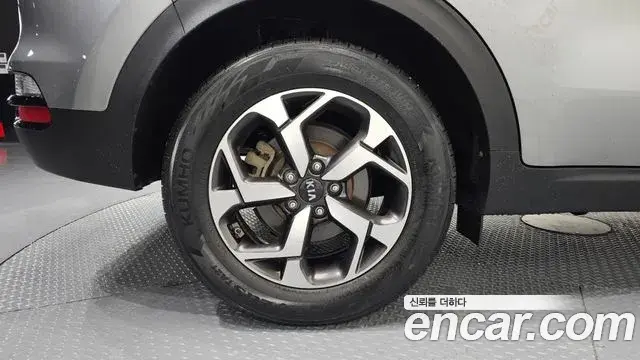 Kia Sportage The Bold 2019 — ფოტო 13/20