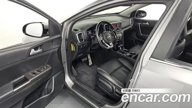 Kia Sportage The Bold 2019 — ფოტო 1/20