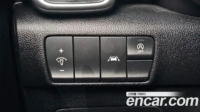 Kia Sportage The Bold 2019 — ფოტო 11/20