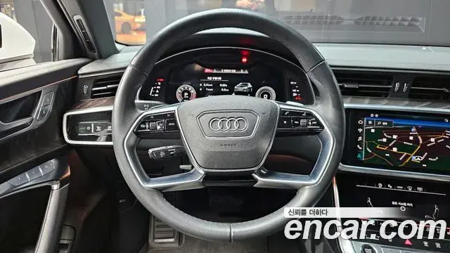 Audi A6 2022 — Photo 1/20