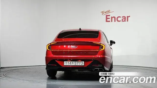 Hyundai Sonata Hybrid 2019 — Şəkil 1/20