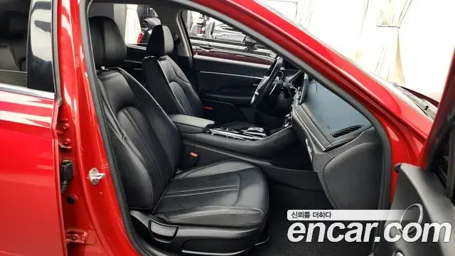 Hyundai Sonata Hybrid 2019 — Şəkil 12/20