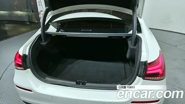 Mercedes-Benz A-Class 2020 — Фото 20/20