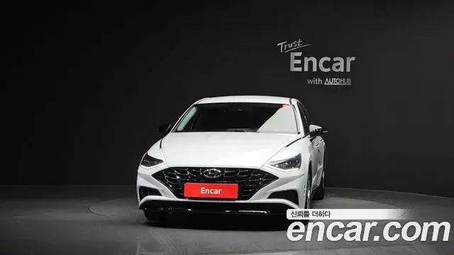 Hyundai Sonata Hybrid 2022 — Şəkil 9/20