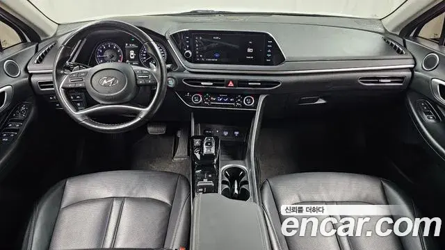 Hyundai Sonata Hybrid 2022 — Şəkil 13/20