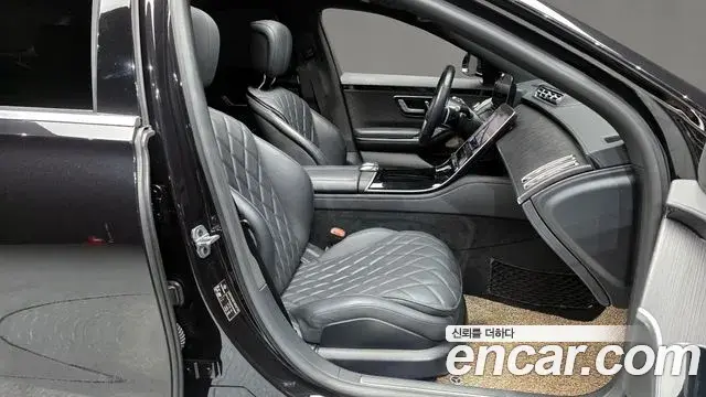 Mercedes-Benz S-Class 2022 — ფოტო 15/20