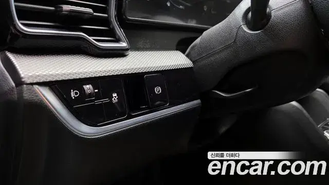 Kia Sportage 2021 — ფოტო 3/20