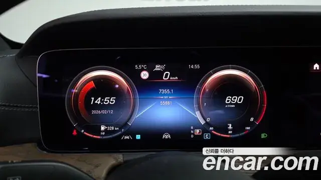 Mercedes-Benz E-Class 2021 — ფოტო 12/20