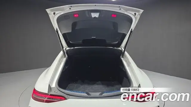 Mercedes-Benz AMG GT 2021 — Şəkil 12/20
