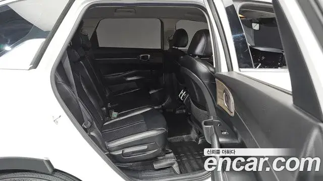 Kia Sorento 2020 — Photo 19/20