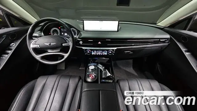 Genesis G80 2023 — ფოტო 18/20