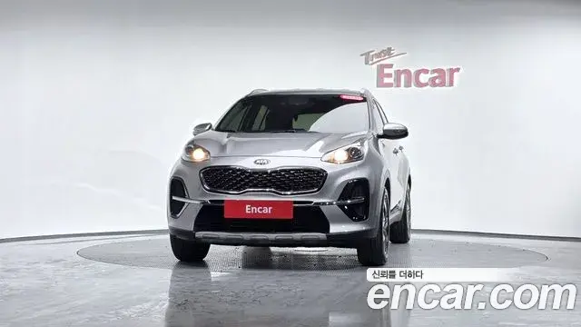 Kia Sportage The Bold 2021 — Şəkil 16/20